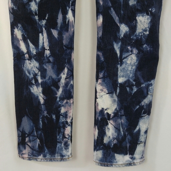 CUSTOM American Eagle Artist Cropped Jean - Picture 5 of 16